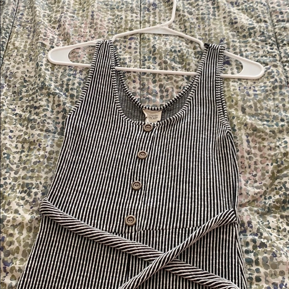 Romper - Picture 2 of 5